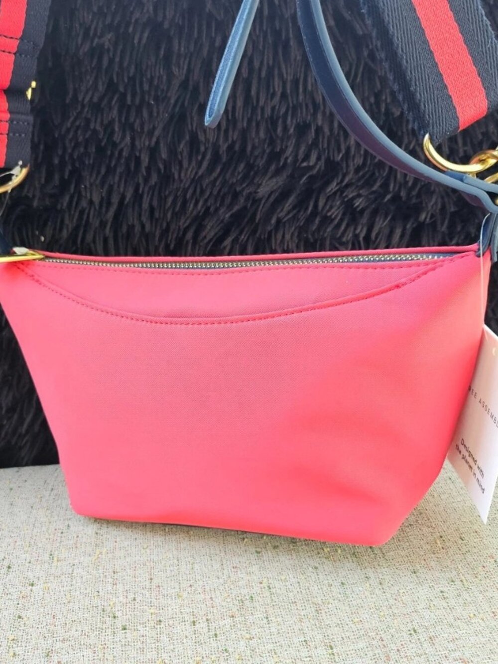 Free Assembly Women Handbag Core Crossbody Bag Red Canvas Blue Faux Leather NWT - Picture 7 of 12
